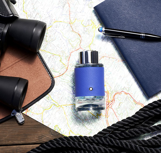 Montblanc Explorer Ultra blue